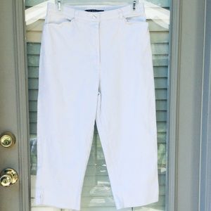 Tribal Women's White Capri Pants